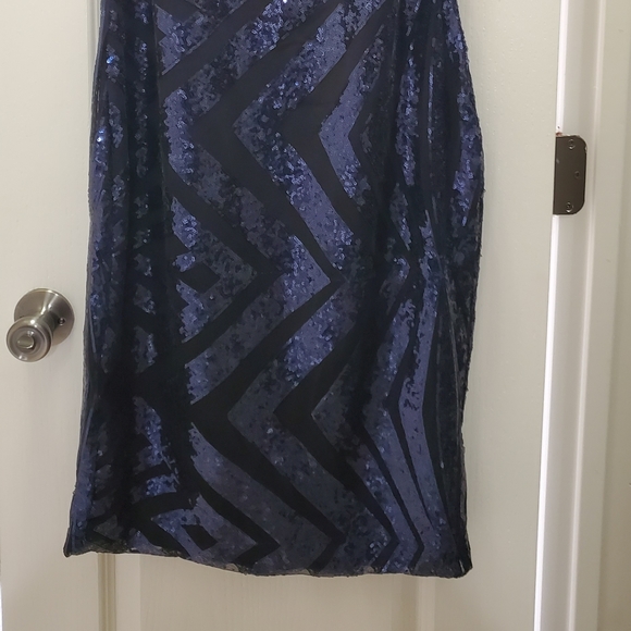 Navy and black sequin dress - Picture 2 of 3